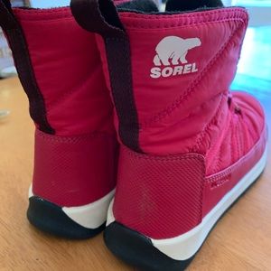Waterproof Sorel boots, Kids size 5